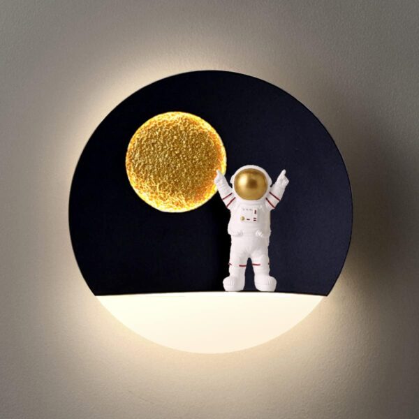 Astronaut Wall Lamp - Image 11