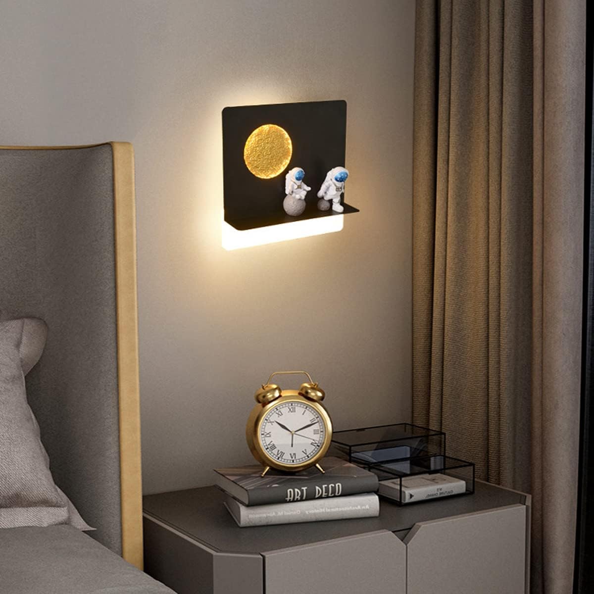 Astronaut Wall Lamp - Image 5