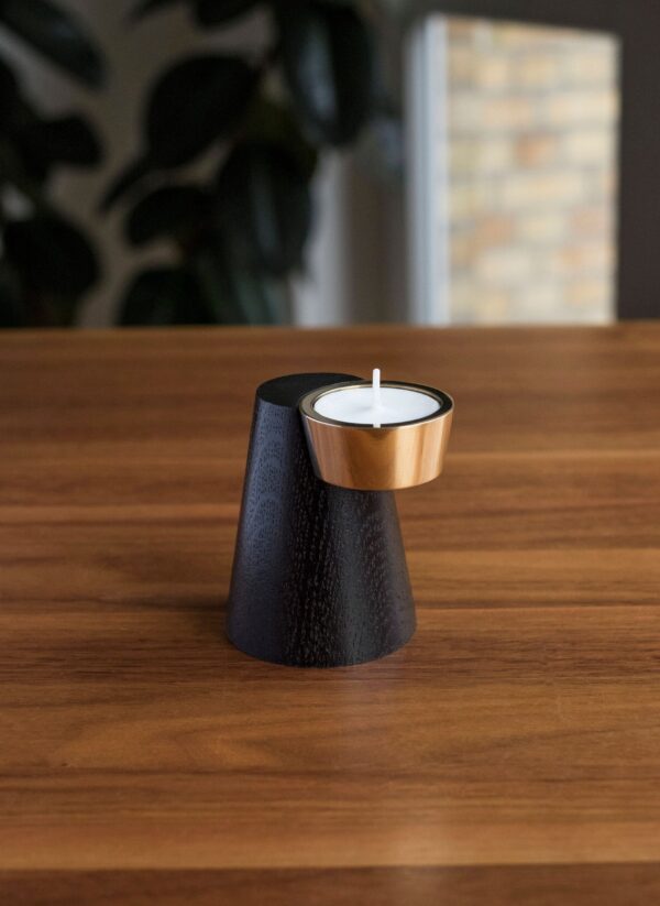 Tealight Candle Holder in Wooden and Brass Stand