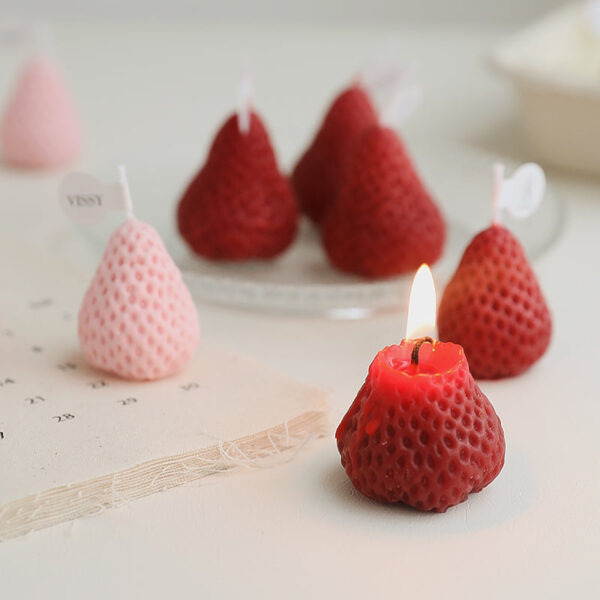 Scented Candles in Strawberry Shape - Image 2