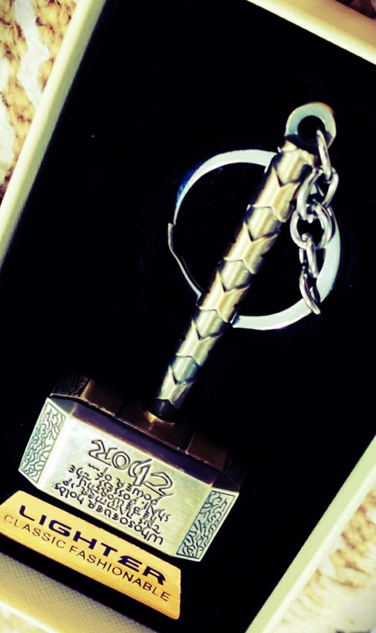 Geekmonkey Hammer Shaped Electric Lighter Keychain - Image 5