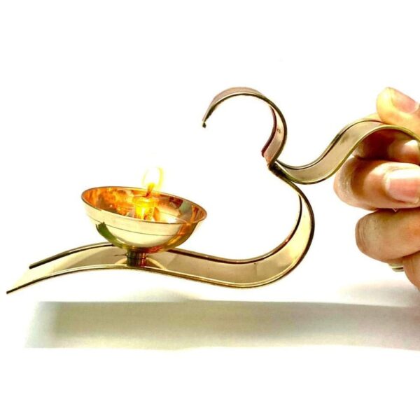 Brass Om Arti Diya with Handle - Image 2